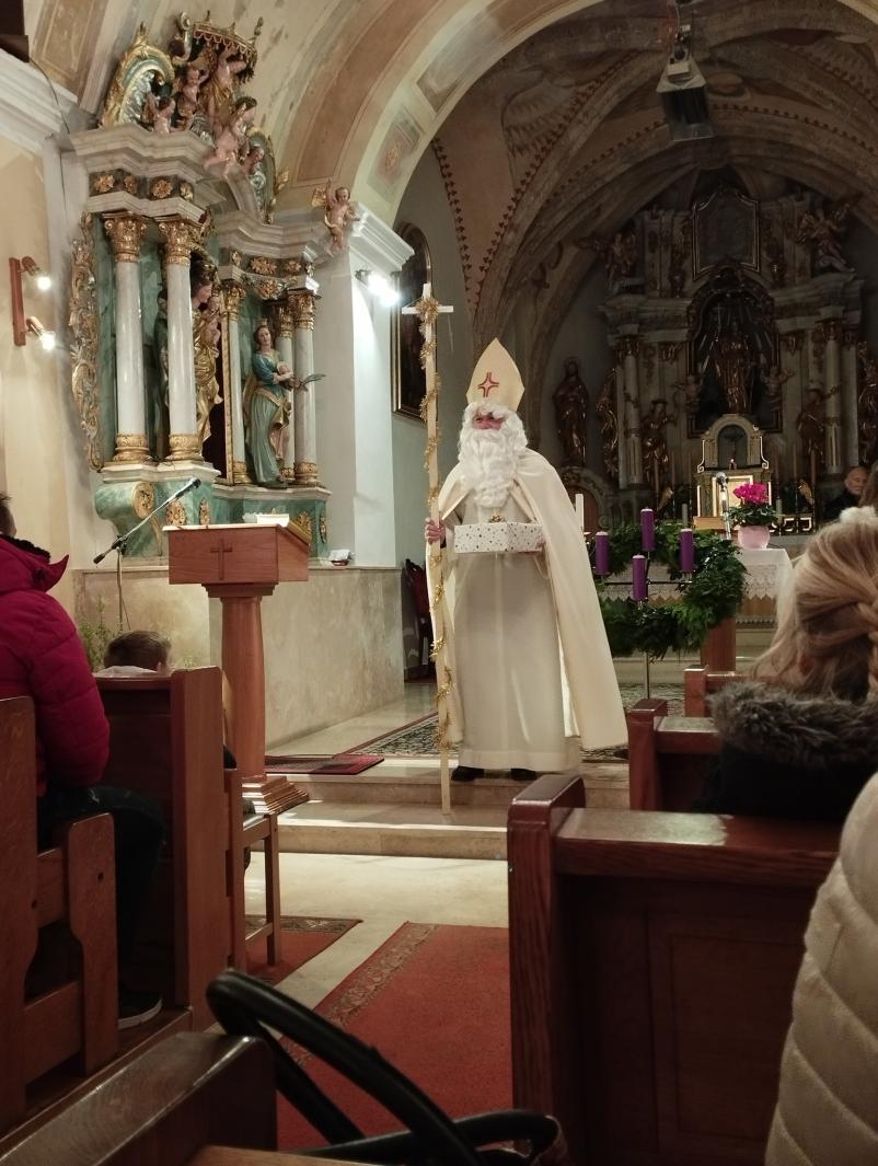 Župnijska cerkev Planina pri Sevnici, Savinjska