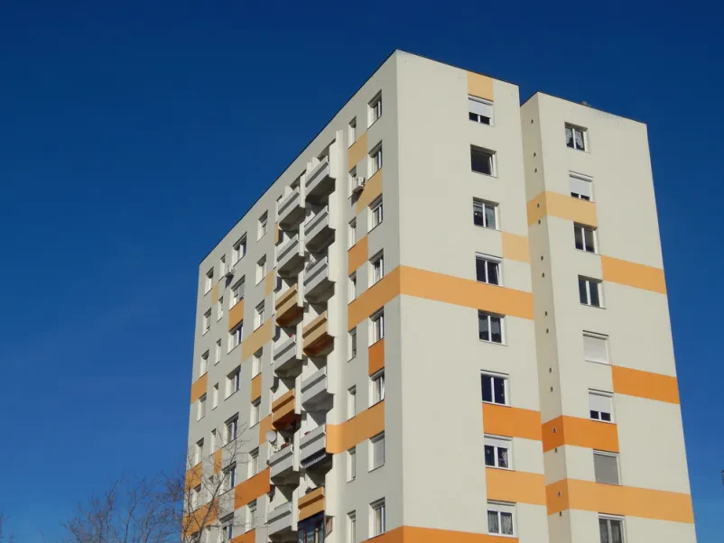 Dober fasader Kamnik