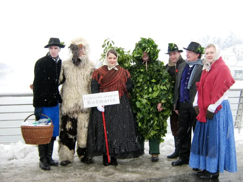 Folklorna skupina