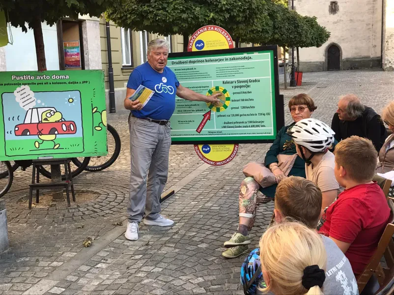 S kolesom v šolo Slovenj Gradec