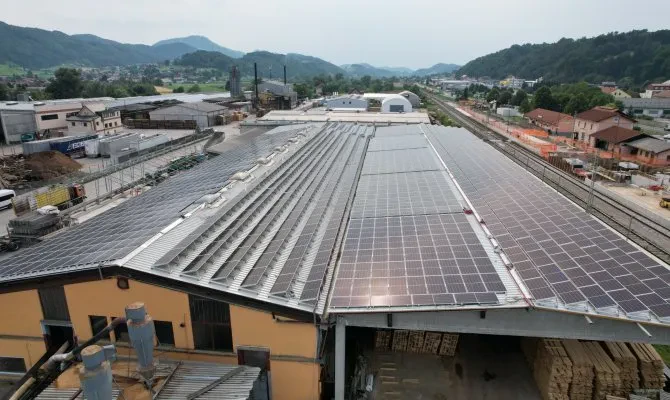 Napredne sončne elektrarne Slovenija