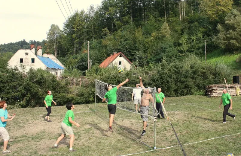 Rekreativna odbojka Ruše