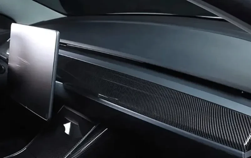 Prevleka za armaturo Tesla