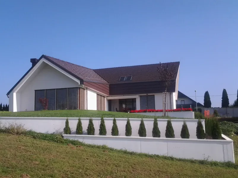 Ugodni krovci Dolenjska