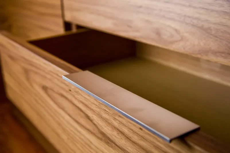 Ugodna montaža stavbnega pohištva