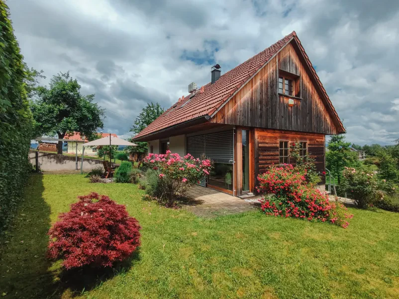 Najem počitniške hiše Bela krajina, Slovenija