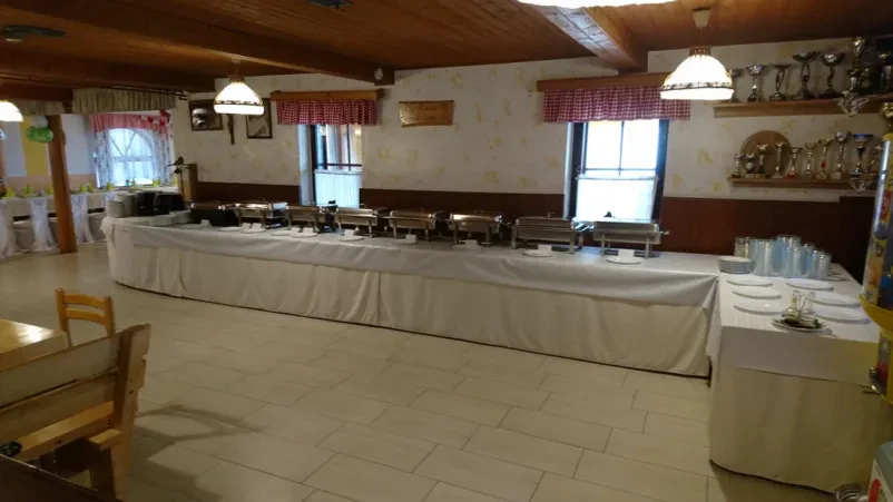 Izberite našo turistično kmetijo, če iščete prostor za zaključne družbe!