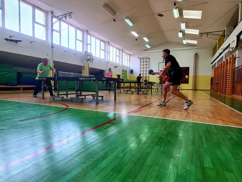 Vadbe na OŠ Antona Aškerca