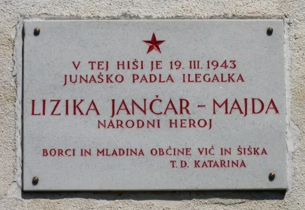 Spominska plošča na hiši Pr` Lenart