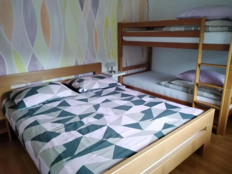 Ugoden apartma Tolmin