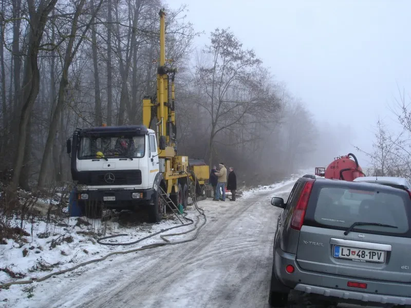 Ureditev hidrogeološke raziskave Slovenija