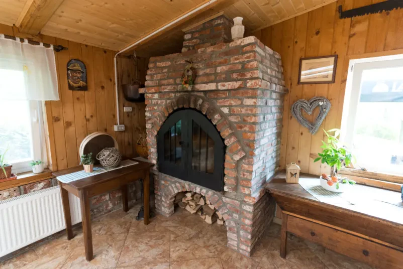 Dobra kosila na turistični kmetiji Idrija