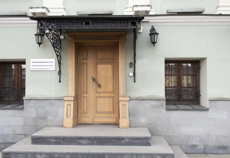 Izdelava nadstreškov za vrata Gorenjska