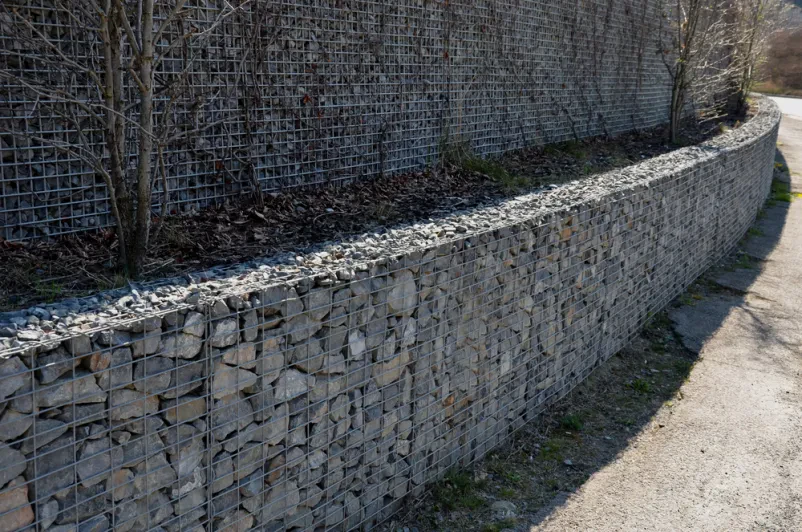 Kvaliteten kamen za gabione za Slovenijo