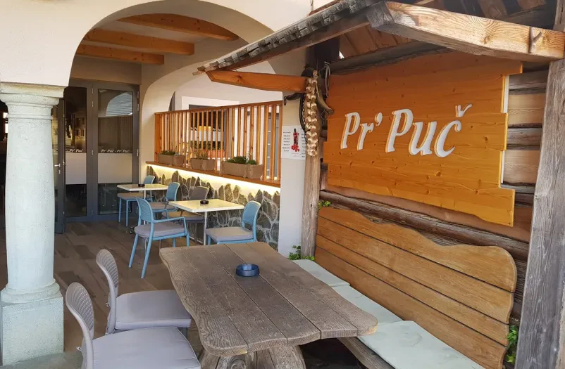 Lokal Pr' Puč  z avtopralnico Kranj