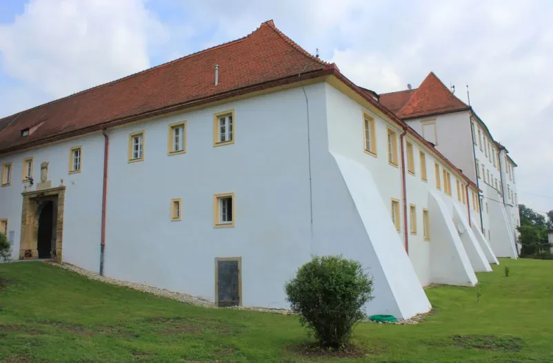 Sobe Zlati breg