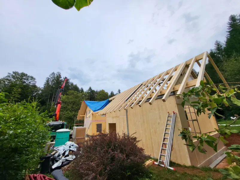 Kvalitetna postavitev montažnih hiš Dolenjska