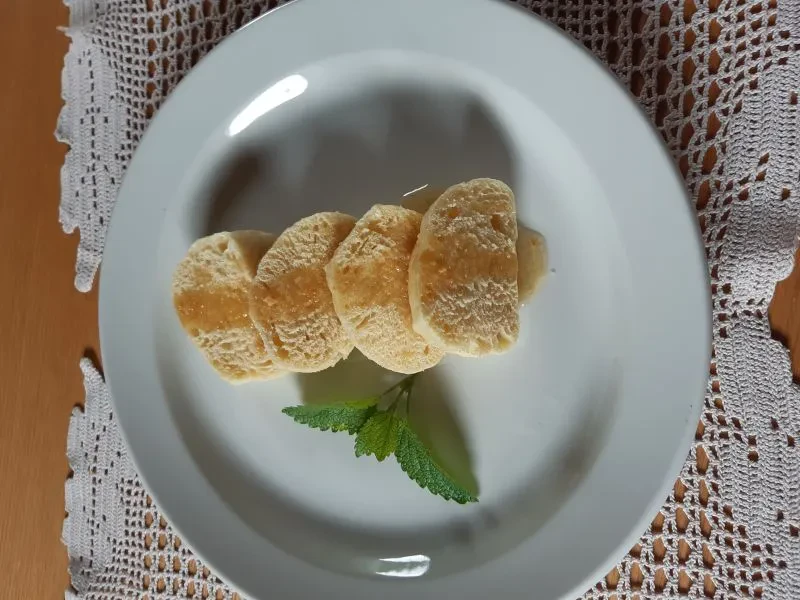 Sobe na Bledu s ponudbo zajtrka