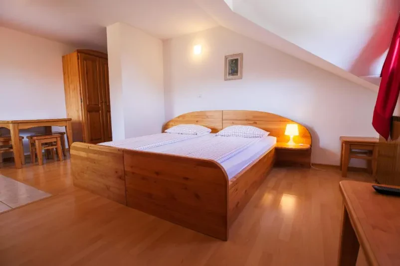 Prenočišča Postojna