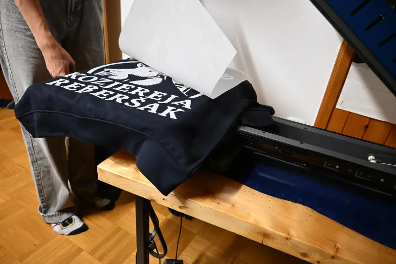 DTF tisk nalepk na tekstil Grobelno, Savinjska, Slovenija