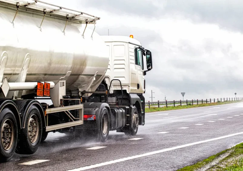 Fast fuel transport for customers from Italy