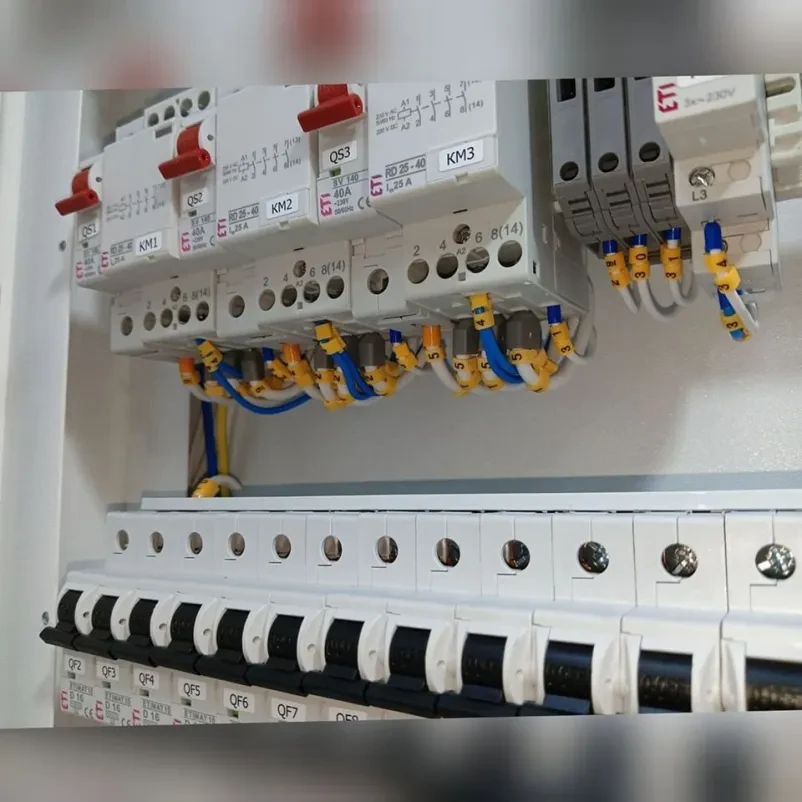 Proizvodnja električnih razdelilnikov, omaric in pribora Slovenija