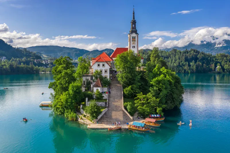 Odlična turistična nastanitev ob jezeru na Bledu