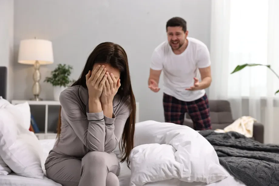 5 rdečih zastavic v toksičnih odnosih, ki jih pogosto prezremo