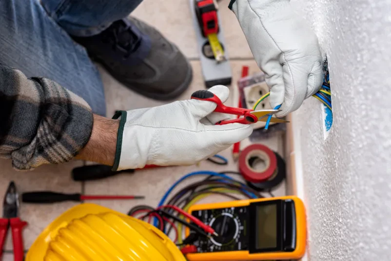 Izvedba industrijskih elektroinštalacij Novo mesto