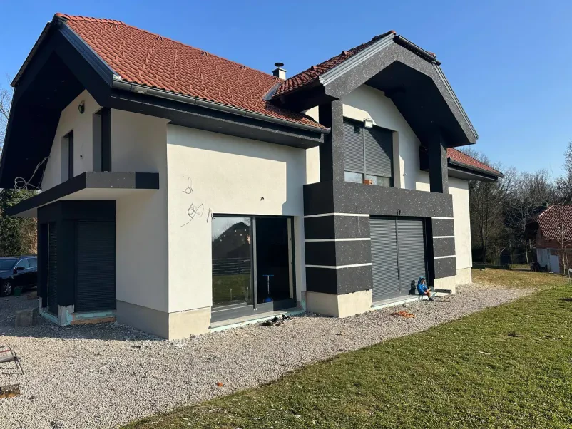 Adaptacija, obnova fasade Krško