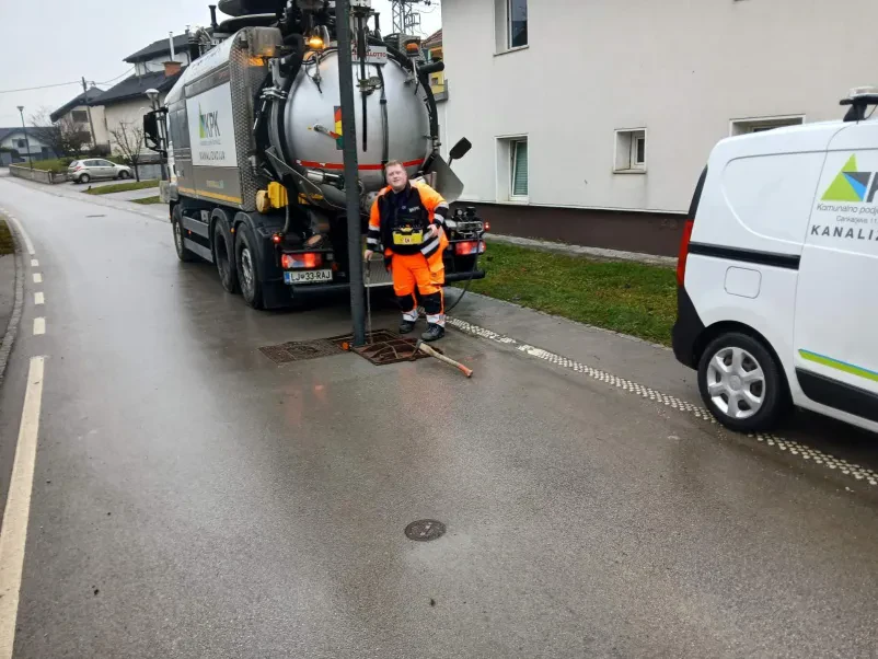 Merjenje porabe vode z vodomeri Kamnik