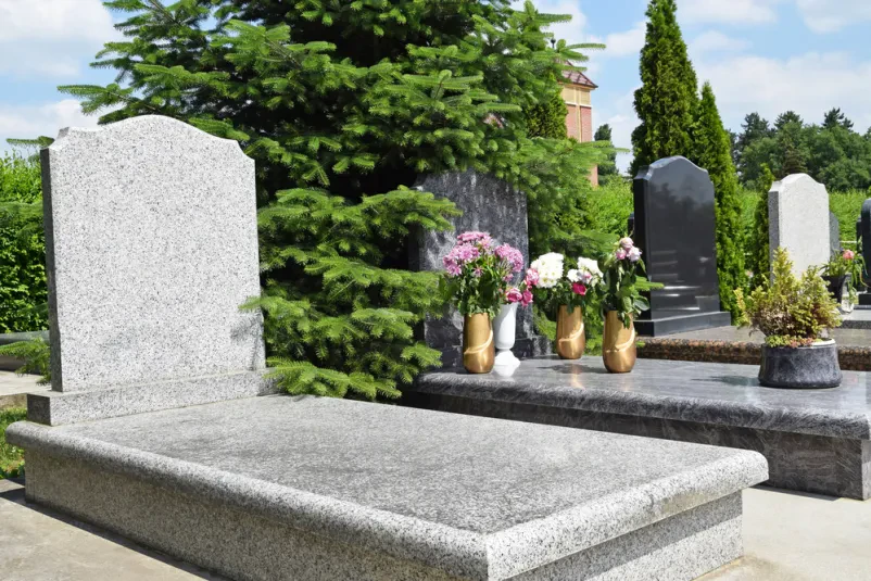 Ugodna izdelava nagrobnih spomenikov koroška regija
