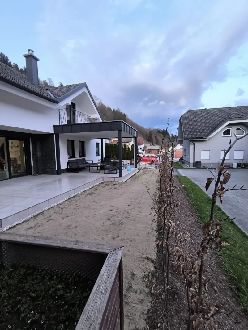 Zunanja ureditev okolice in zelenih površin Gorenjska