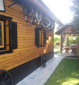 Opremljena počitniška hiša za oddih na Savinjsklem