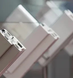 Montaža PVC oken