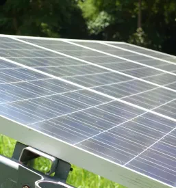 Ugodna izvedba in prodaja sončnih elektrarn Slovenija
