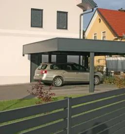 dvoriščna vrata