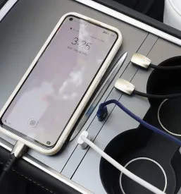 Prodaja dodatne opreme za Tesla avtomobile 