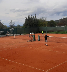 Rezervacija igrišča za tenis Cerknica