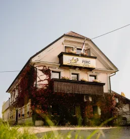 Gostilna z domačo hrano Radomlje