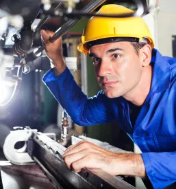 Servis električnih strojev in naprav