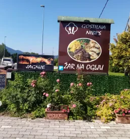 Hrana izpod peke Vrhnika