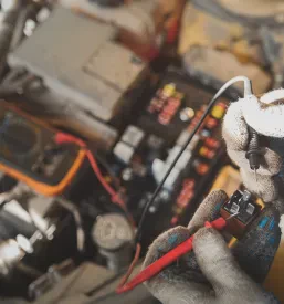 Diagnosticiranje avtoelektronike Slovenija