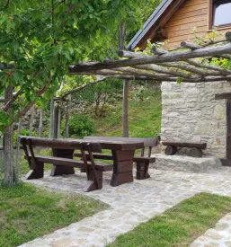 Koča Donačka gora