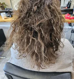 Keratinska nega las Sežana