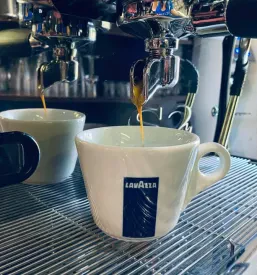 Bar Radomlje