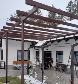 Izdelava nadstreška po naročilu