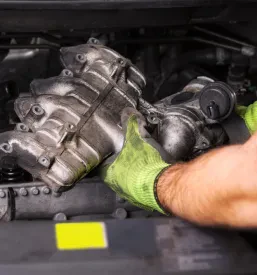 Servis avtomobila
