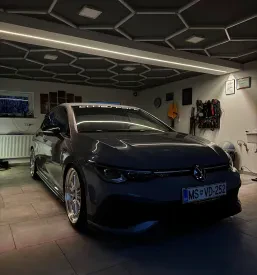 Ugodno čiščenje avtomobila Prekmurje
