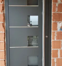Ugodna izdelava ALU oken in vrat